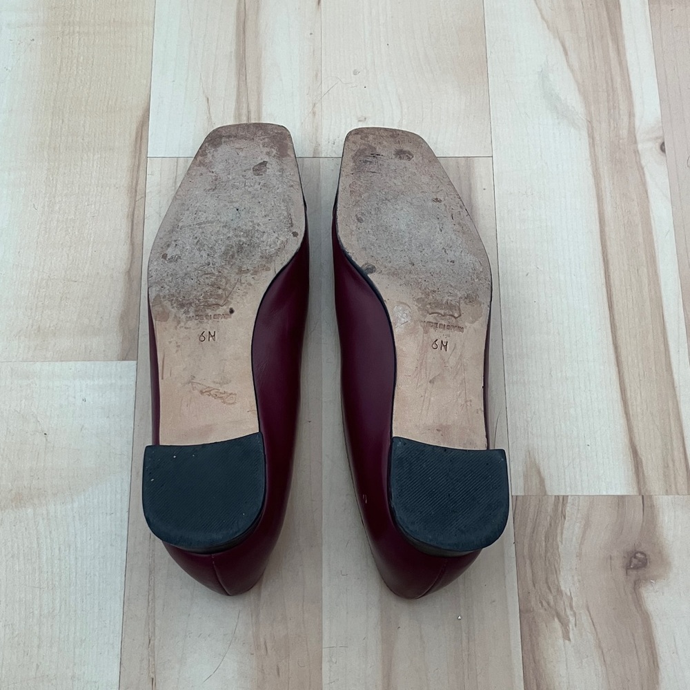 Maroon and Black Talbots Heels, Size 6 Narrow - Picture 2 of 3